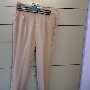 Old Navy Cropped Pleated Trouser Size 4